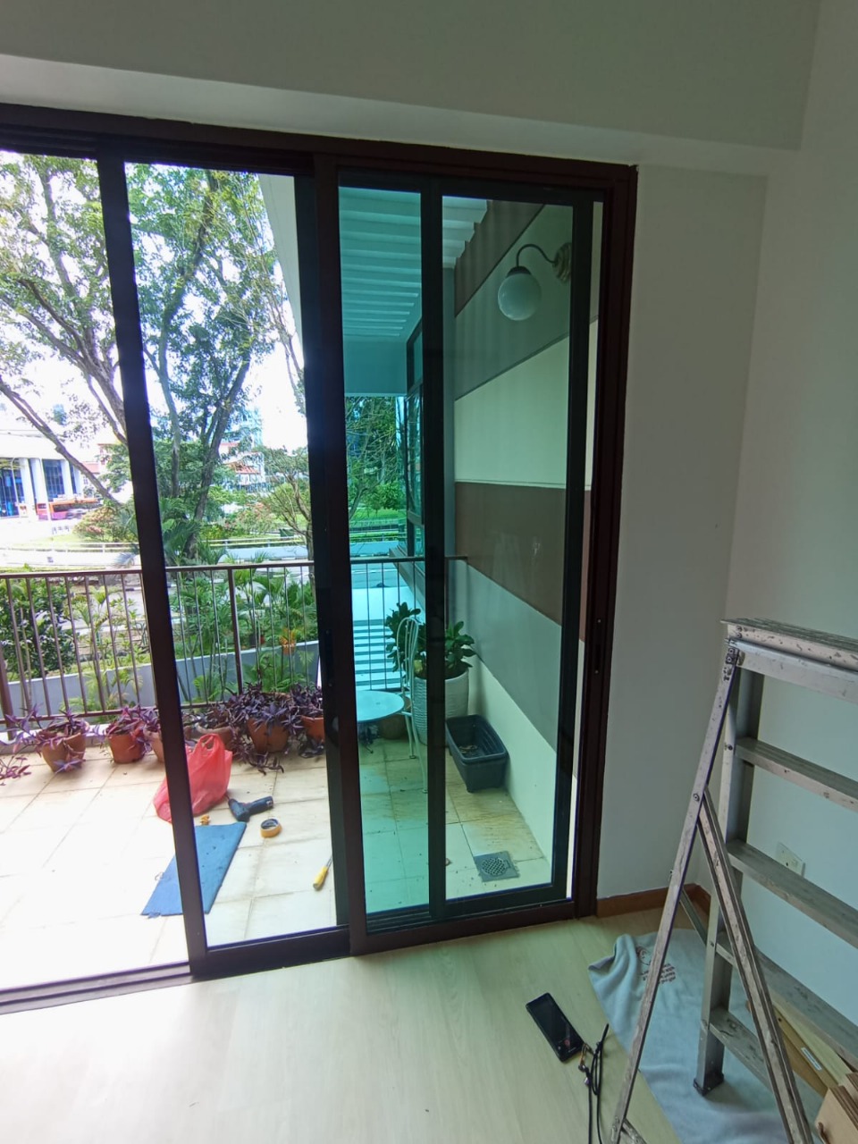 Sliding Door Repair Service in Singapore – Fast & Reliable by Tasfia Engineering & Construction Pte Ltd
